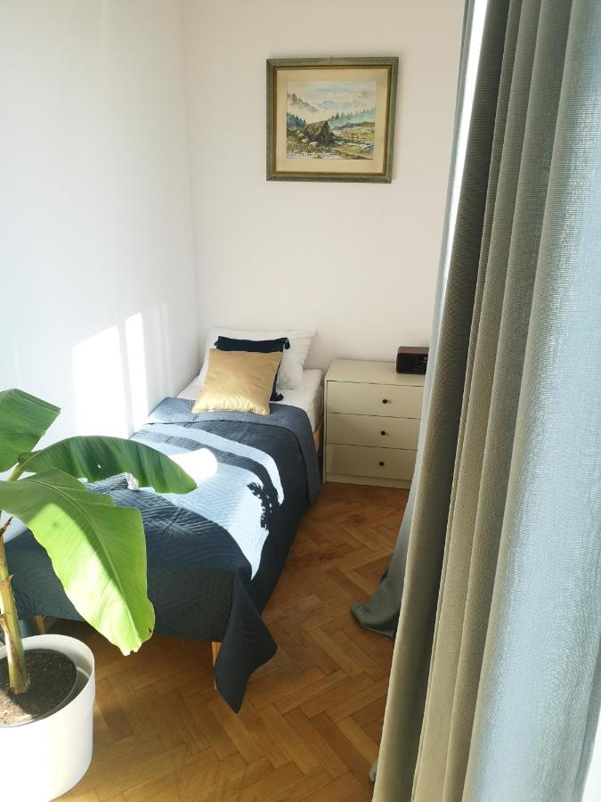 Family Quiet Corner 15 Min Old Town & Kazimierz By Homelike Krakow Exterior photo