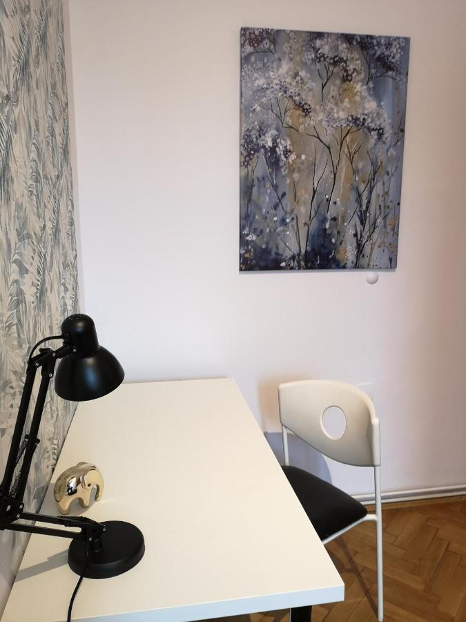 Family Quiet Corner 15 Min Old Town & Kazimierz By Homelike Krakow Exterior photo