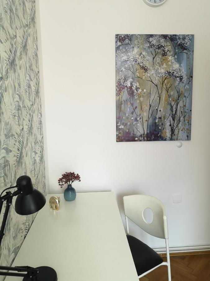 Family Quiet Corner 15 Min Old Town & Kazimierz By Homelike Krakow Exterior photo